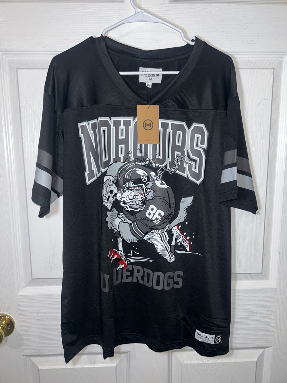 NoHours Men's Black Graphic Short Sleeve Tee - Underdogs